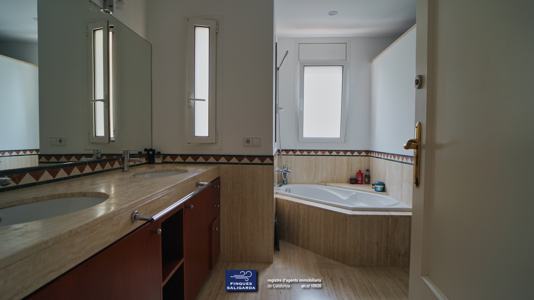 1920257 - House for sale, Alella