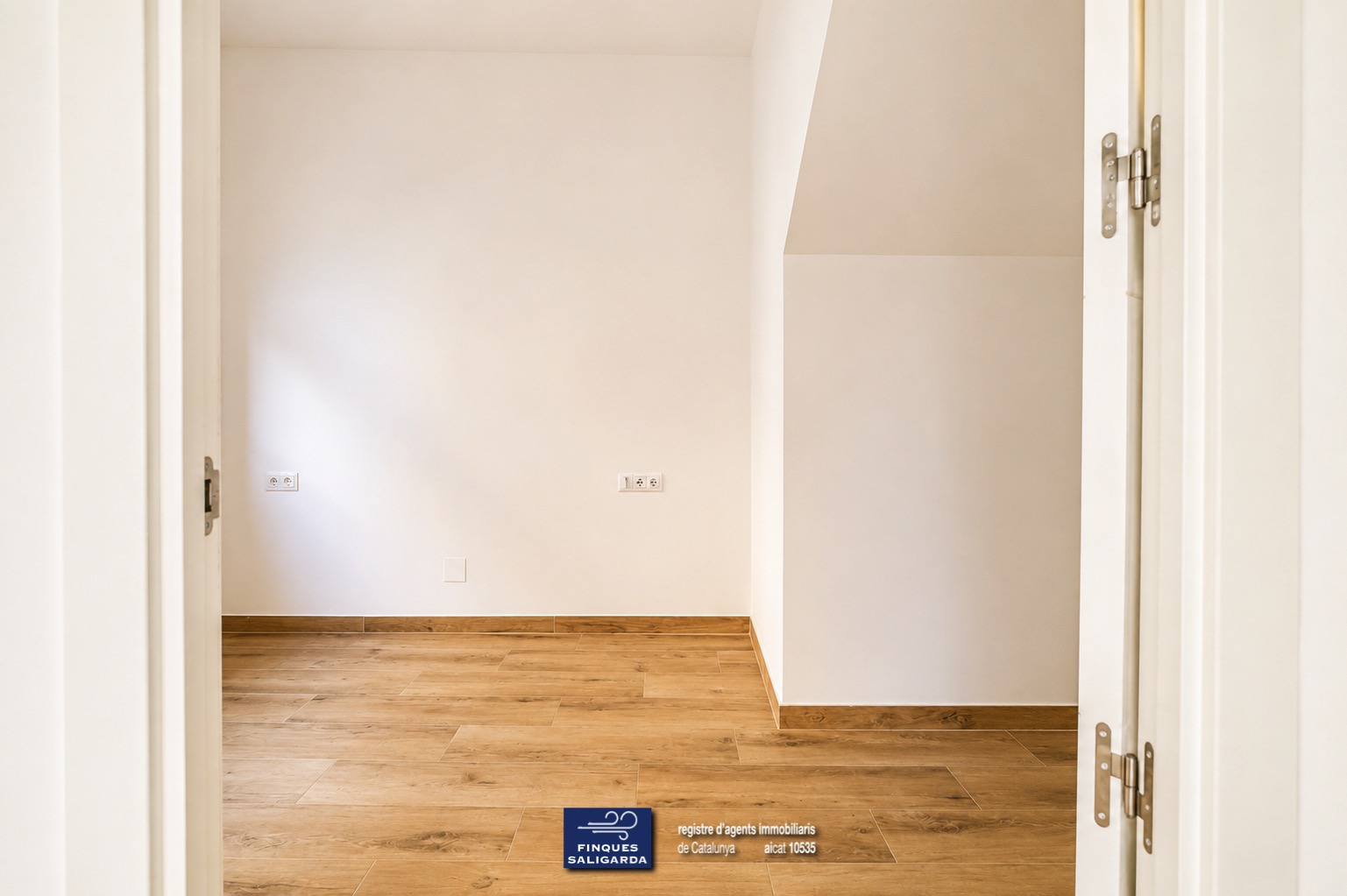 1920351 - Maison jumelée à vendre, Santa Eulàlia de Ronçana