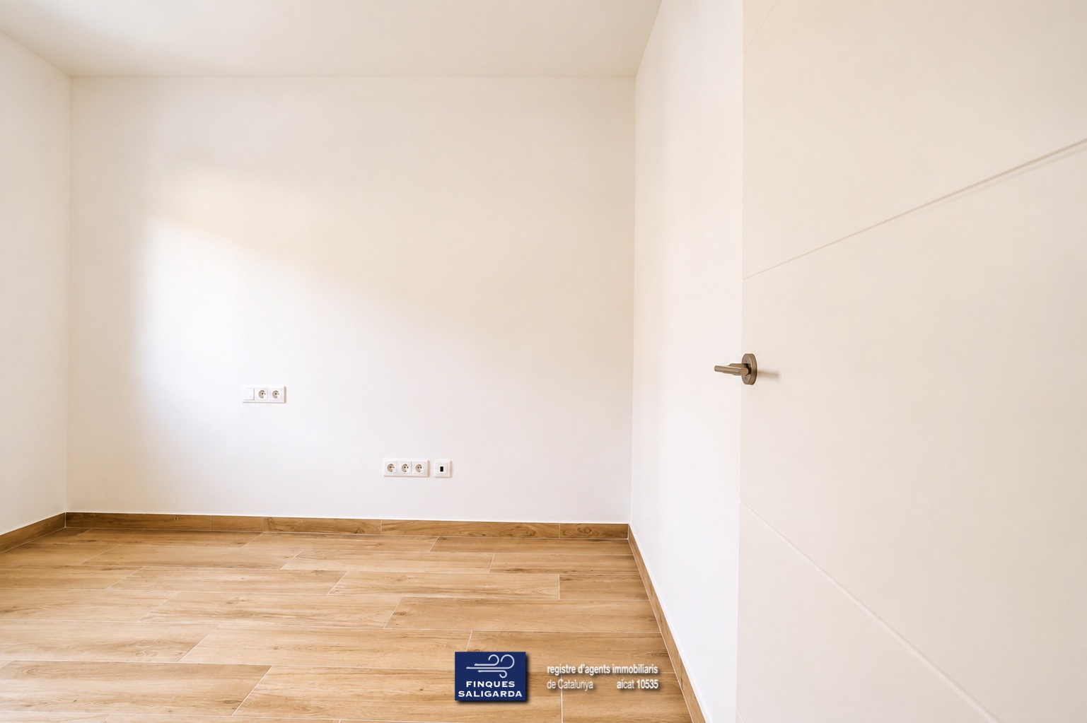 1920351 - Maison jumelée à vendre, Santa Eulàlia de Ronçana
