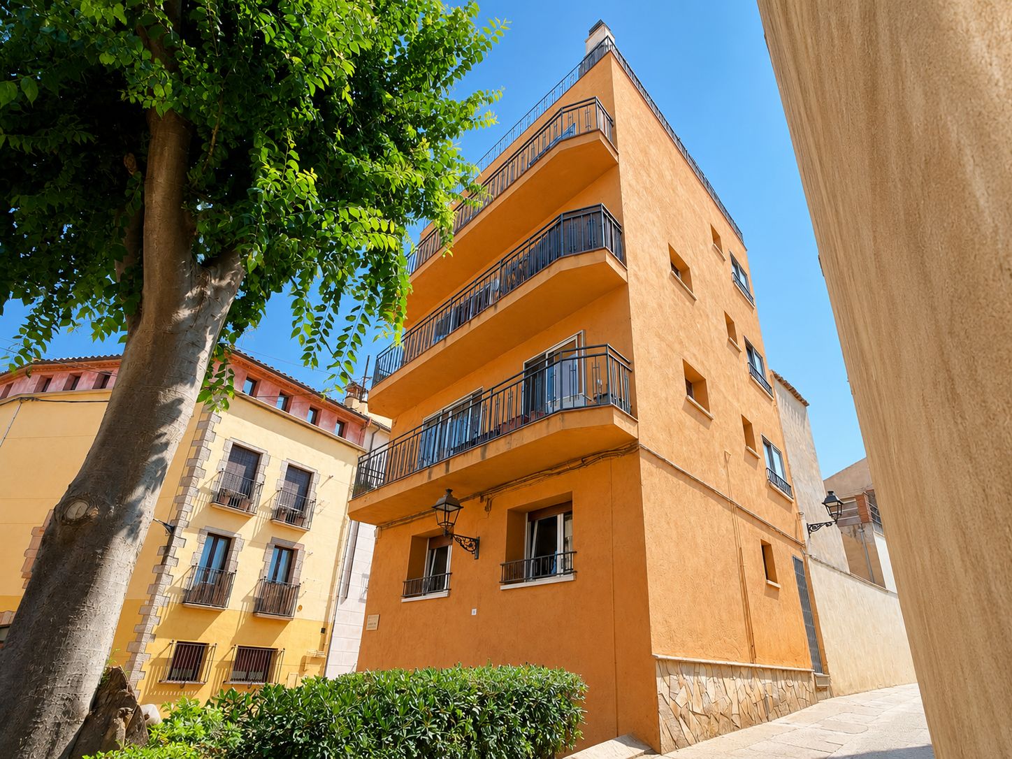 1920353 - Edificio en venta, Caldes de Montbui