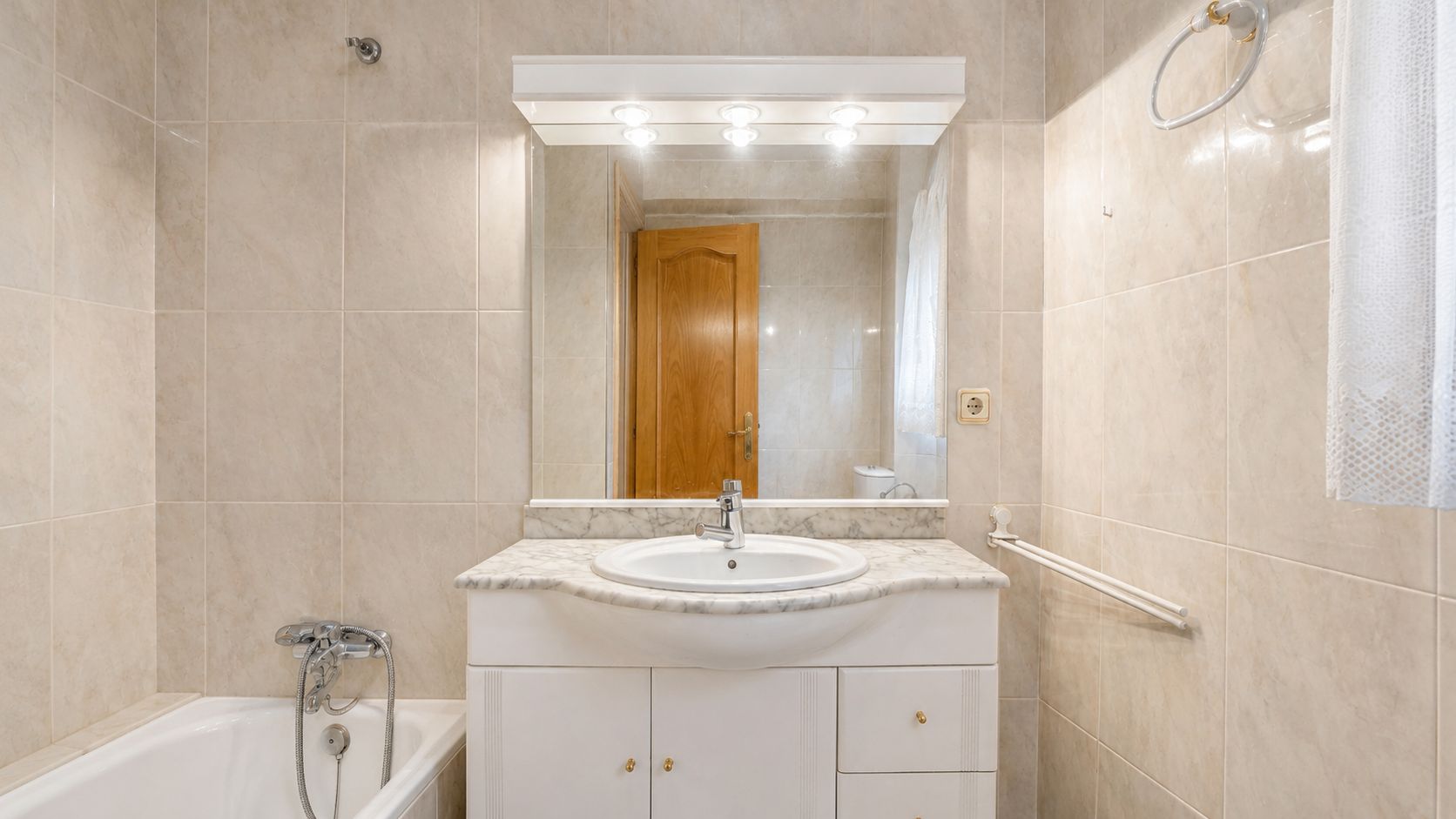1920353 - Edificio en venta, Caldes de Montbui