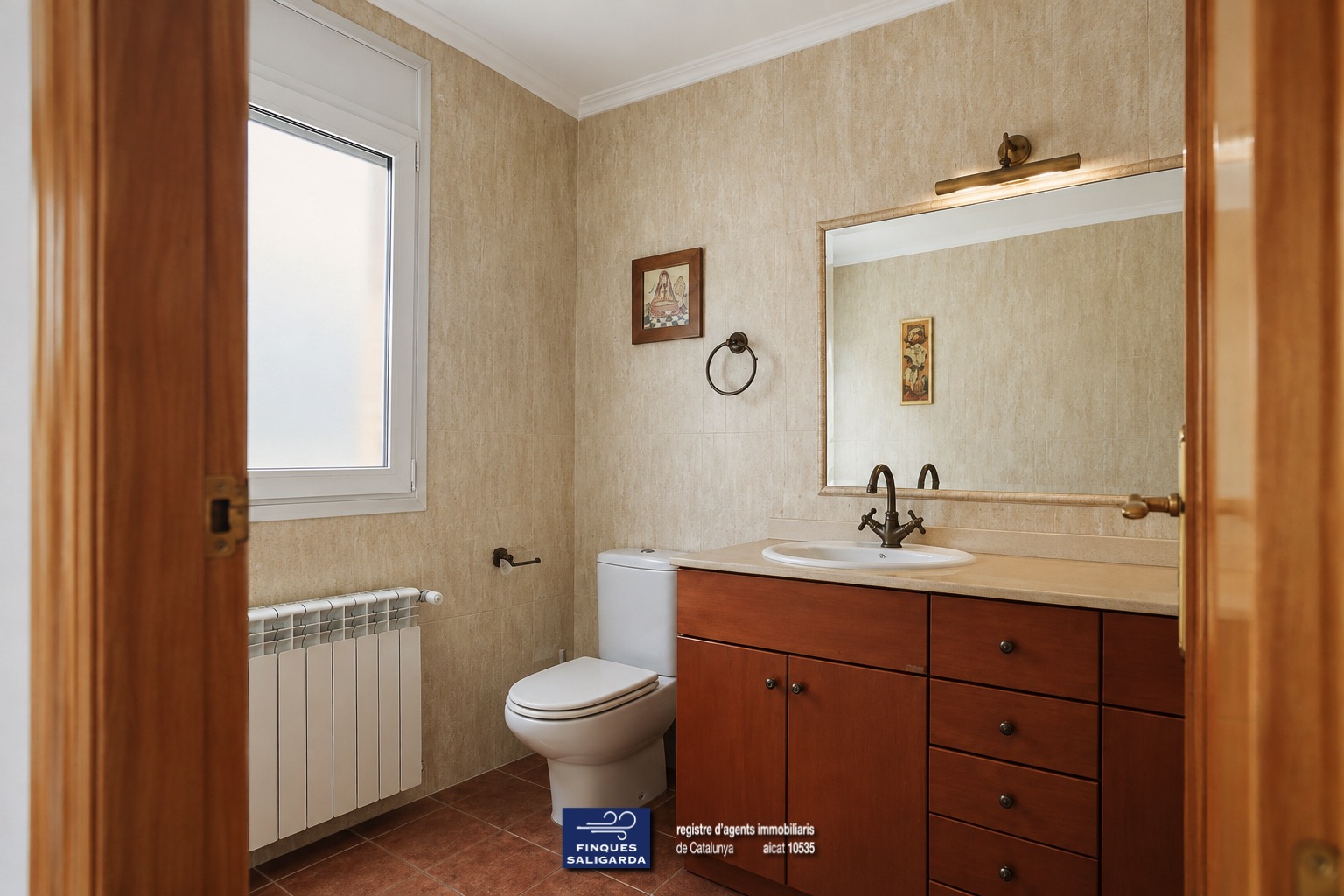 1920361A - Casa en Venta, Els Turons, L'Ametlla del Vallès