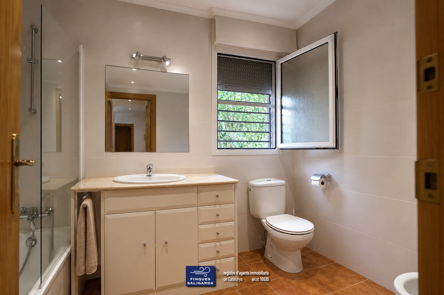 1920361A - Casa en Venta, Els Turons, L'Ametlla del Vallès