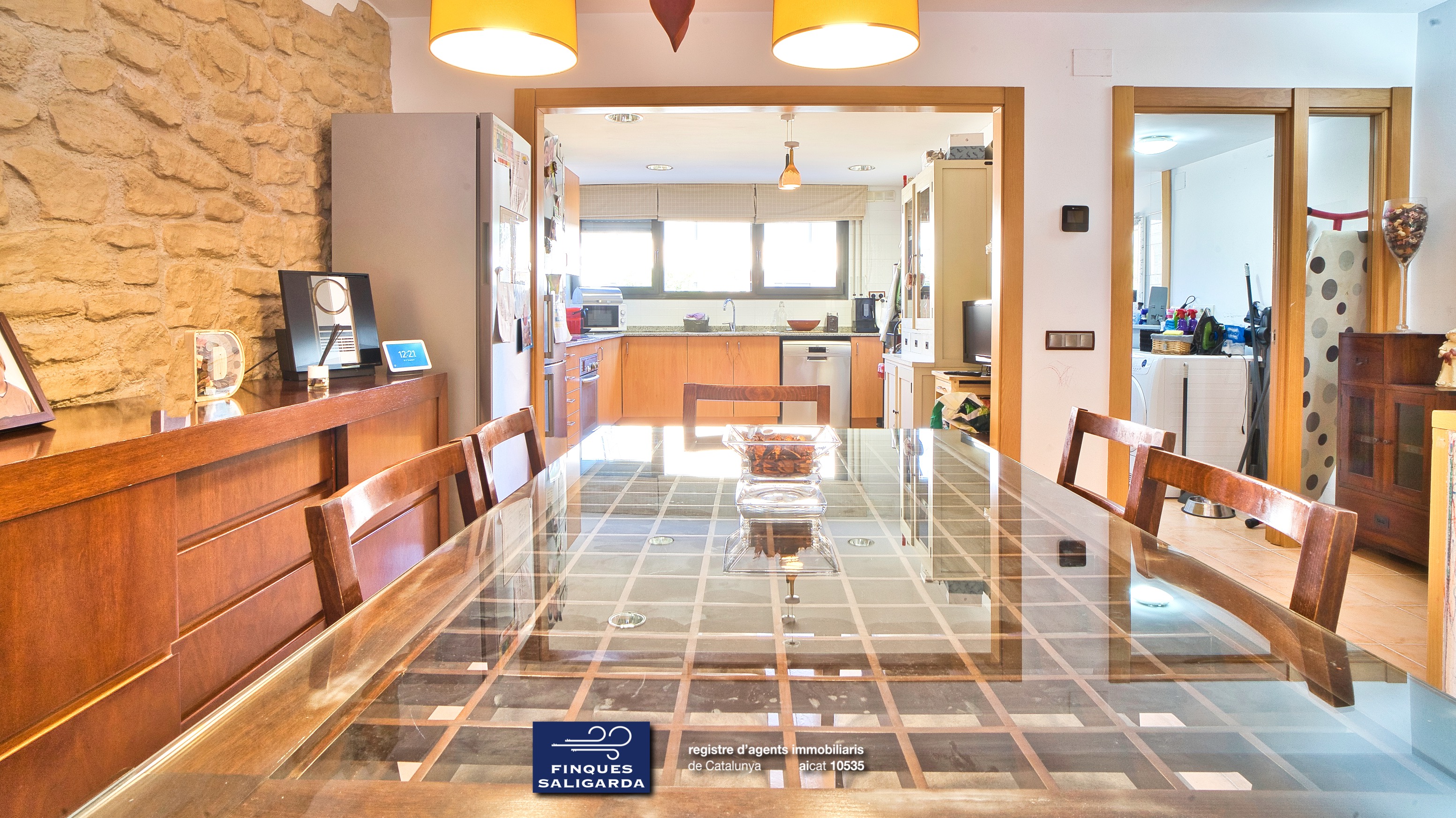 Casa adossada a la venda, Can Camp, l' Ametlla del Vallès