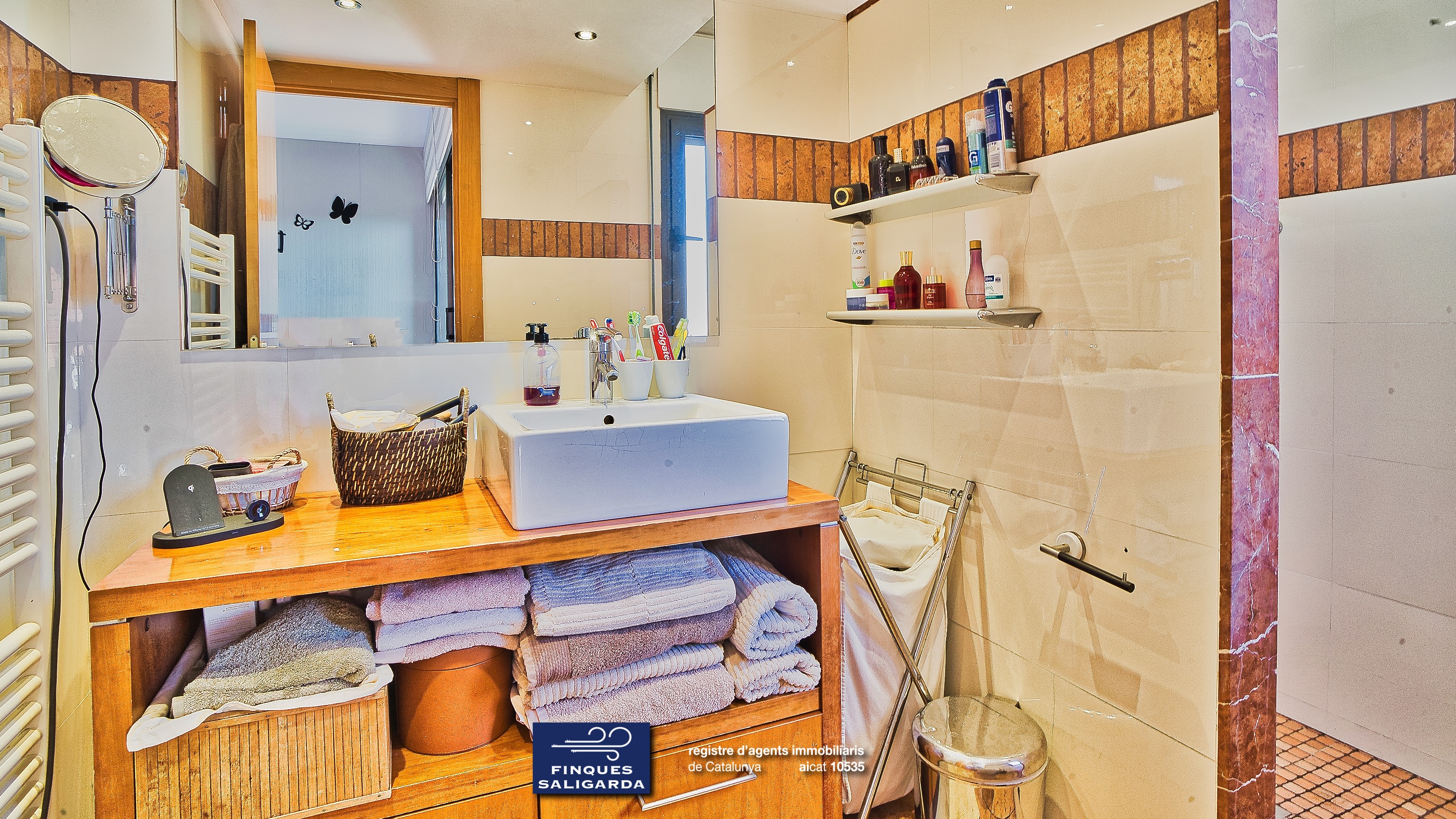 Casa adossada a la venda, Can Camp, l' Ametlla del Vallès